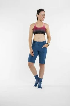PEPPERMINT Short Trail Signature | Femme