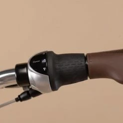 VELO DE VILLE ELOPS 540 CADRE BAS ROUGE BRIQUE -Velos Ville Boutique velo de ville elops 540 cadre bas rouge brique 6 600x600 1