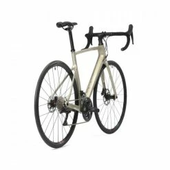 VÉLO ROUTE FEMME EDR CARBONE DISC SHIMANO 105 BEIGE -Velos Ville Boutique velo route femme edr carbone disc shimano 105 beige 3 1 600x600 1