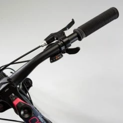 VÉLO VTT ÉLECTRIQUE E-ST 500 FEMME BLEU 27,5"- MOTEUR ROUE 23 VÉLO VTT ÉLECTRIQUE E-ST 500 FEMME BLEU 27,5"- MOTEUR ROUE -Velos Ville Boutique velo vtt electrique e st 500 femme bleu 275 moteur roue 9 600x600 1